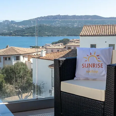 Nrh Sunrise Rooftop Holiday home